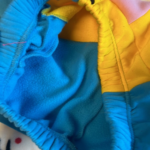 WOMENS ATHLETIC SHORTS - Picture 3 of 3